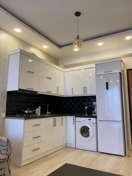 Apartment In The Center Tbilisi Exterior foto